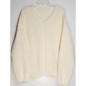 SHEIN Cream‎ Cable Knit V Neck Long Sleeve Sweater Women Medium Oversized Cozy M